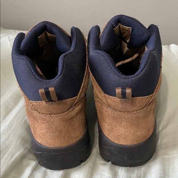 Northeast Outfitters Suede Leather Gore-Tex Men’s Vibram Sole Hiking Boots 11 - Picture 3 of 7